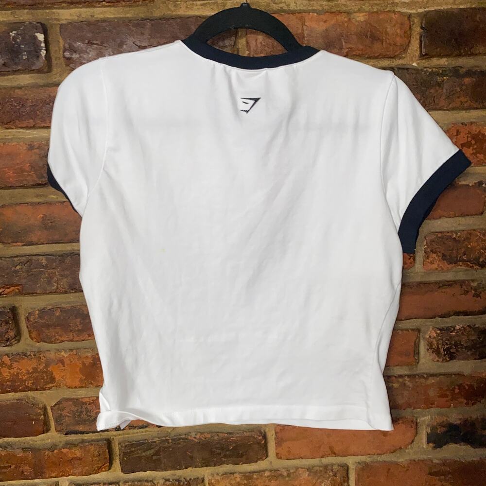Gymshark Black Lifting Graphic Short Sleeve Baby Tee T-Shirt Women's Size Medium - Picture 7 of 7